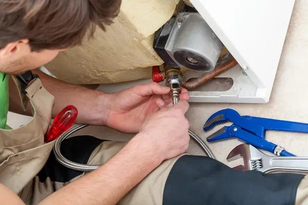 Professional boiler repair vs DIY: What’s Better?
