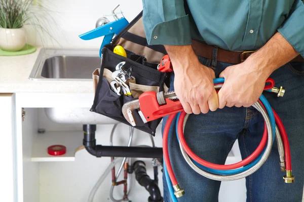 Signs You Need a Licensed Plumber Service Immediately