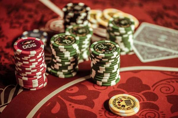 Poker Online Sites Offering Beginner Guides